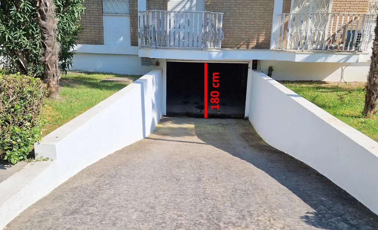 Tellina Frontemare Apartment Lido di Jesolo 0*,  Italy