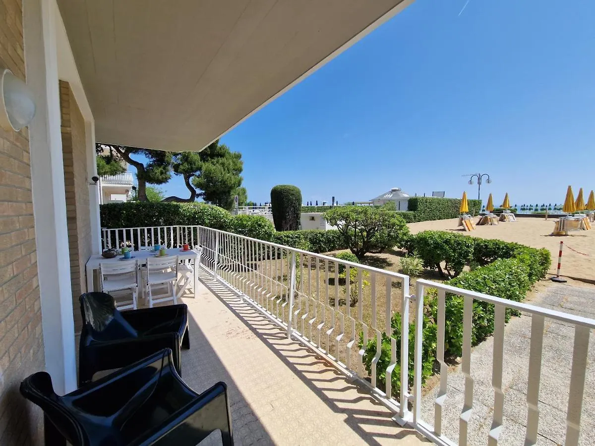 Tellina Frontemare Apartment Lido di Jesolo