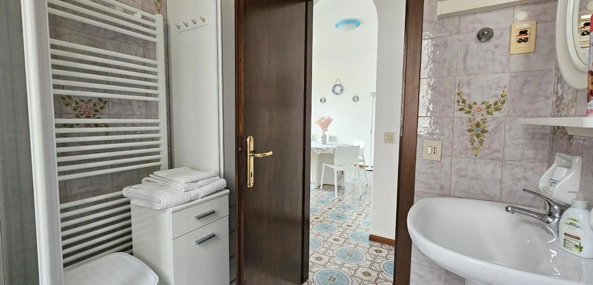 Tellina Frontemare Apartment Lido di Jesolo 0*,  Italy